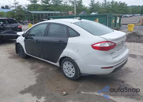 2016 Ford Fiesta S z USA, uszkodzony, nr VIN 3FADP4AJ4GM103897